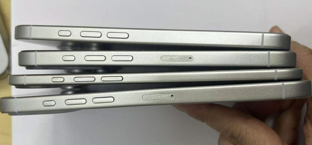 🚀 A19 칩 & 12GB RAM – 성능도 얕보지 마세요